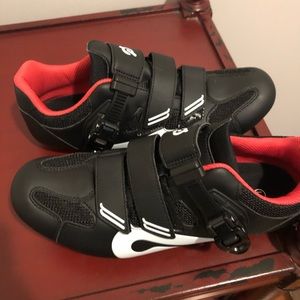 Brand new Peloton shoes